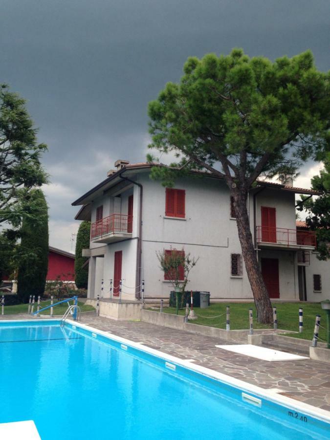 Residence Degli Ulivi Sirmione Kültér fotó